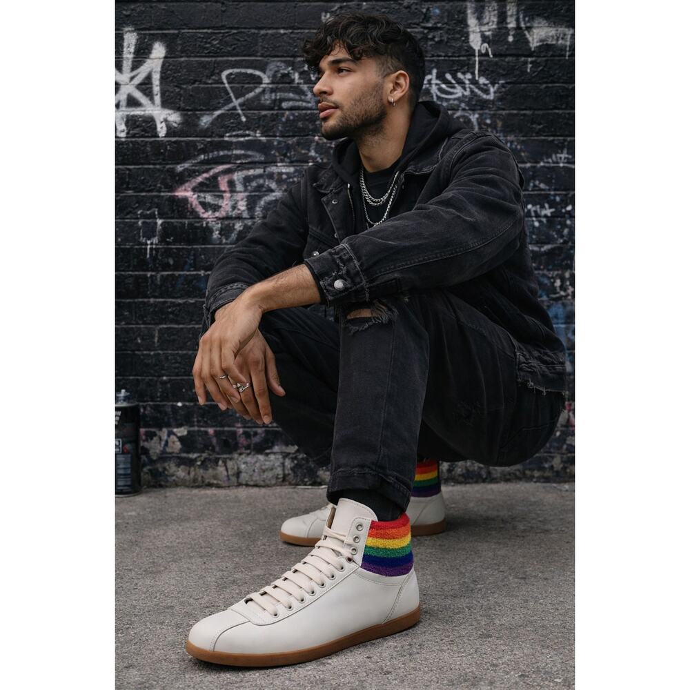 GUCCI Sneakers Men's 7.5 Bambi High Tops Rainbow Pride Authentic‎ Designer